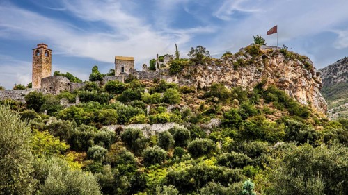 The ruined town of Stari Bar