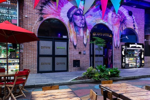 Restaurant with graffiti on the wall