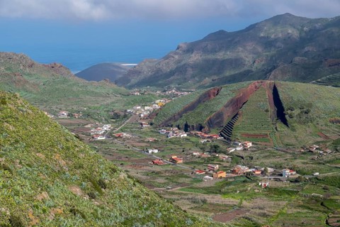 Volcanic cinder mining at Montana de El Palmar