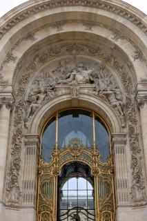 Detail of the opulent main portal in the Petit Palais building
