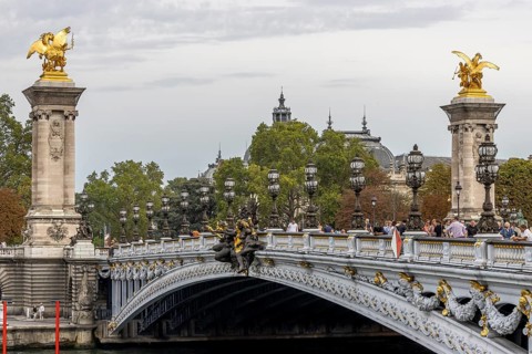 Pont Alexandre III is a bridge built in the Neo-Baroque style