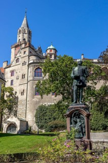 Monument to Prince Karl Anton von Hohenzollern and Hohenzollern Castle Sigmaringen in the background