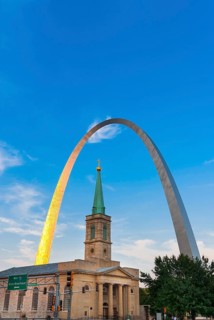 Gateway arch