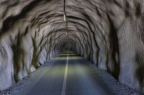 Carriageway and road tunnel for cyclists and pedestrians in Pinzgau