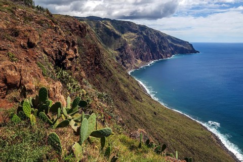 View of the cliffs from the Miradouro Farol da Ponta do Pargo