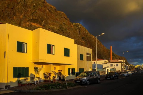 Coastal road with houses in Paul do Mar