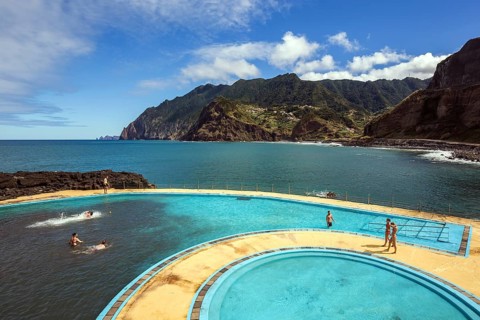 Bathing complex