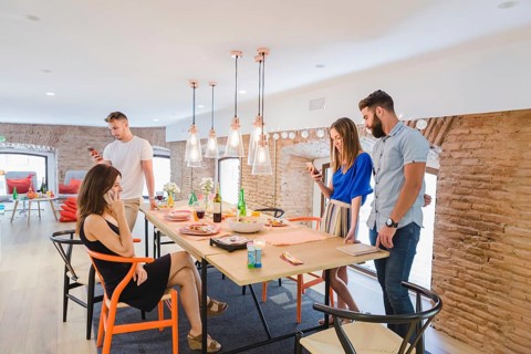 People party splitting around room
