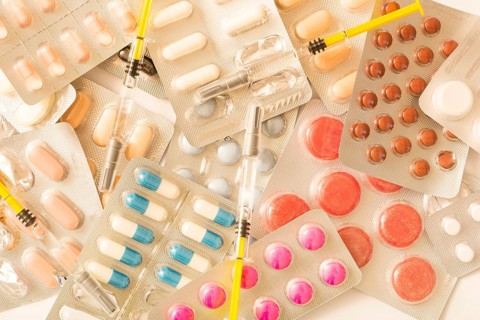 Syringe pills blister packs