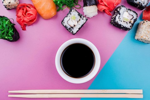 Top view soya souce sushi rolls