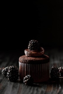Arrangement delicious chocolate sweets 2