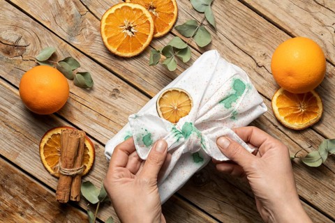 Close up hands holding fabric 2