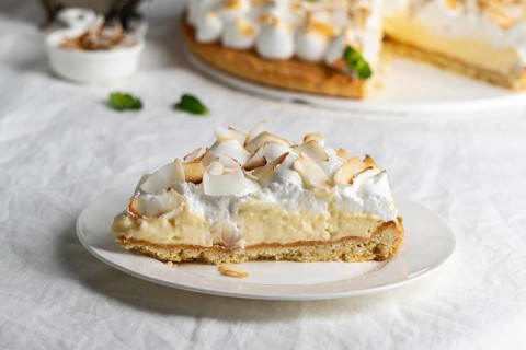 Delicious piece cake plate
