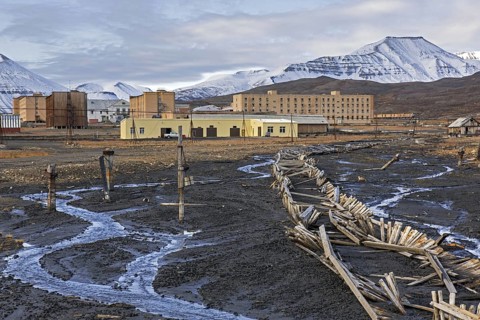View over Pyramiden