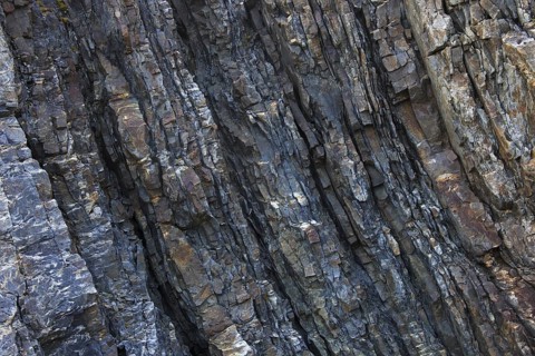 Rock formations along Gashamna