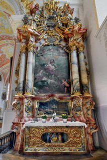 Side altar