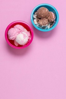 Top view delicious ice cream bowls with copy space
