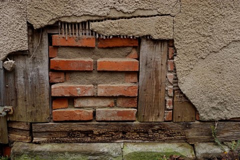 Building facade in need of renovation