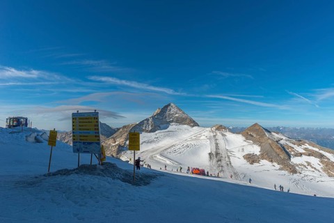 Year-round ski resort