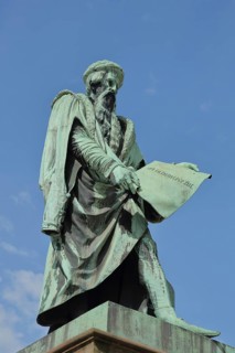 Johannes Gutenberg monument
