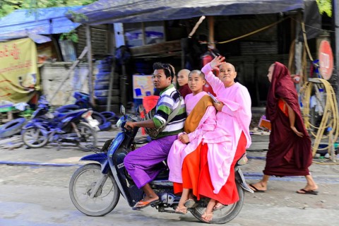 Travelling by moped