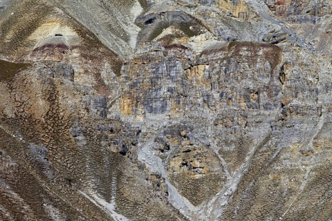 Rock formations at Val Minger