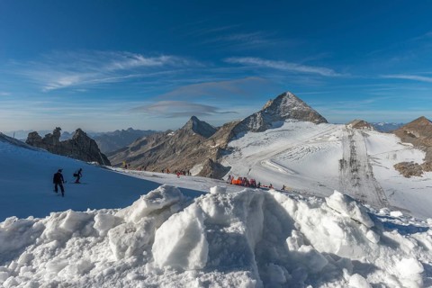 Year-round ski resort