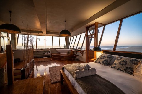Suite in the lighthouse keeper's house