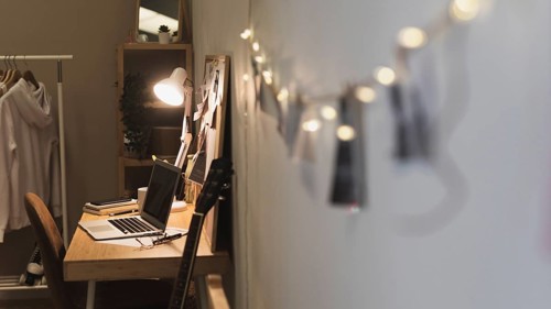 Rope leading home office desk