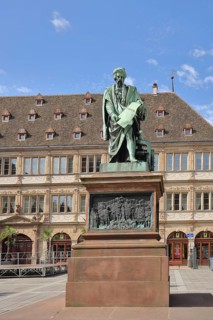Johannes Gutenberg monument