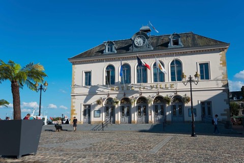 Town Hall