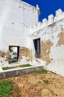 Inner courtyard of the Biblioteca Municipal Alvaro de Campos