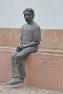 Monument to Albert Schweitzer