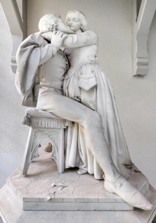 Sculpture Faust and Gretchen by Antonio Tantardinis in the garden between the Goethe House and the German Romantic Museum