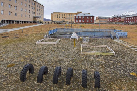 Children's playground at Pyramiden