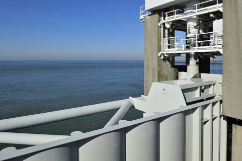 Storm flood barrier