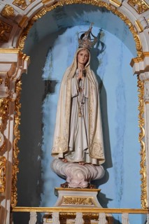 Side altar