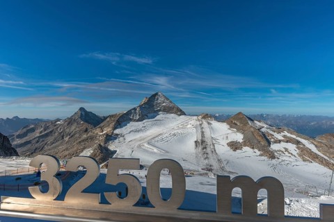 Year-round ski resort