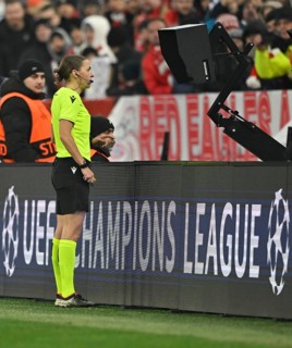 Referee Stephanie Frappart in front of monitor