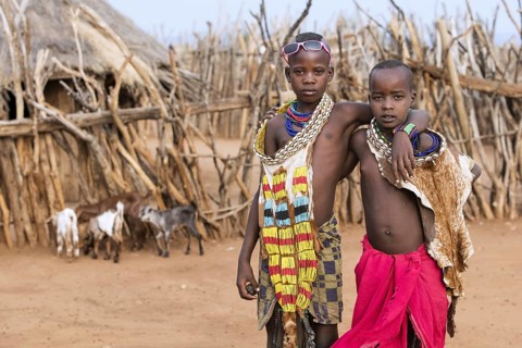 Two black children of the Hamar