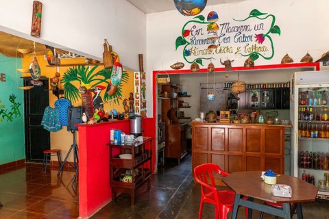 Simple restaurant