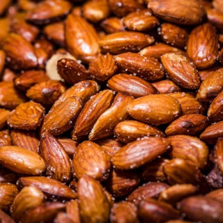 Fresh almonds sale market