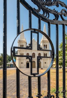 Iron gate