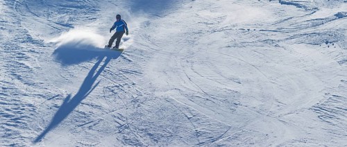 Snowboarder