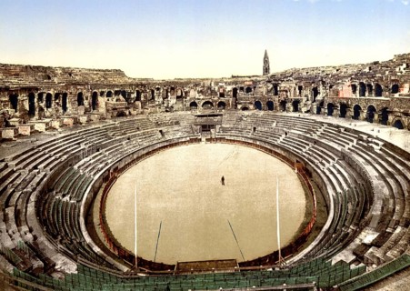 Arenes de Nimes is a Roman amphitheatre