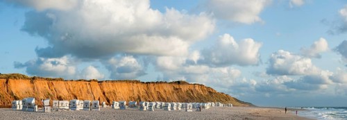 Evening sun on the beach of Kampen on the Red Cliff