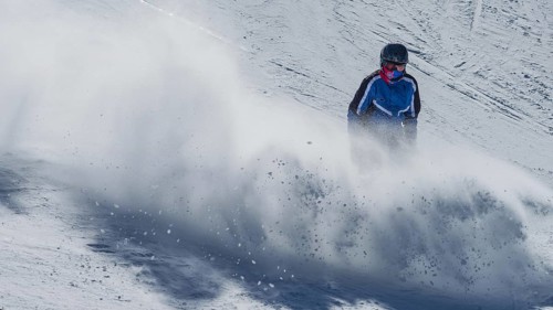 Snowboarder