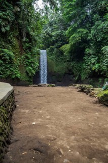 Tibumana waterfall