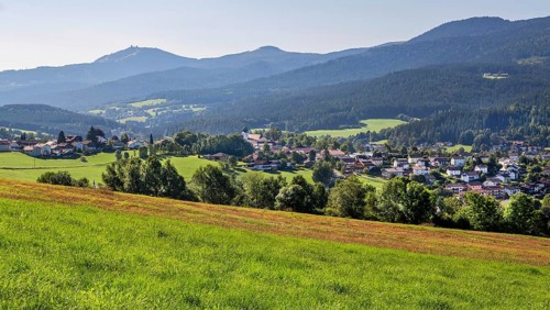View of the village with the Grosser Arber 1456m