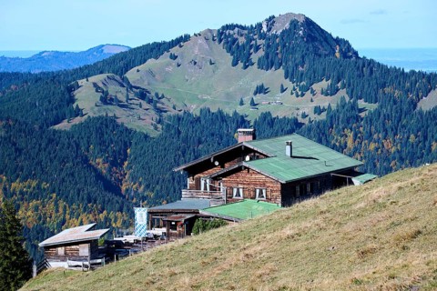 Hirschberghaus in front of Fockenstein